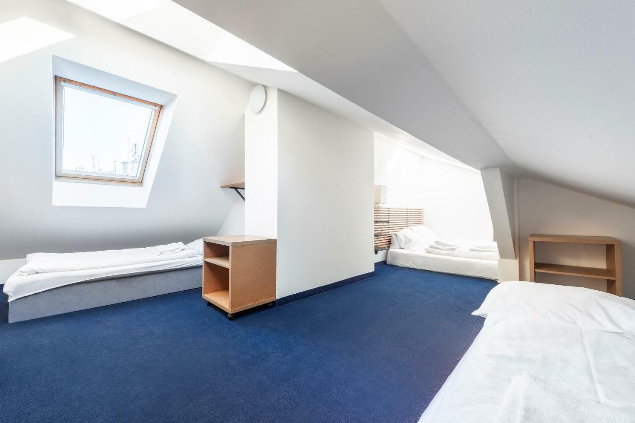 Family Apartments Praha 6 Εξωτερικό φωτογραφία