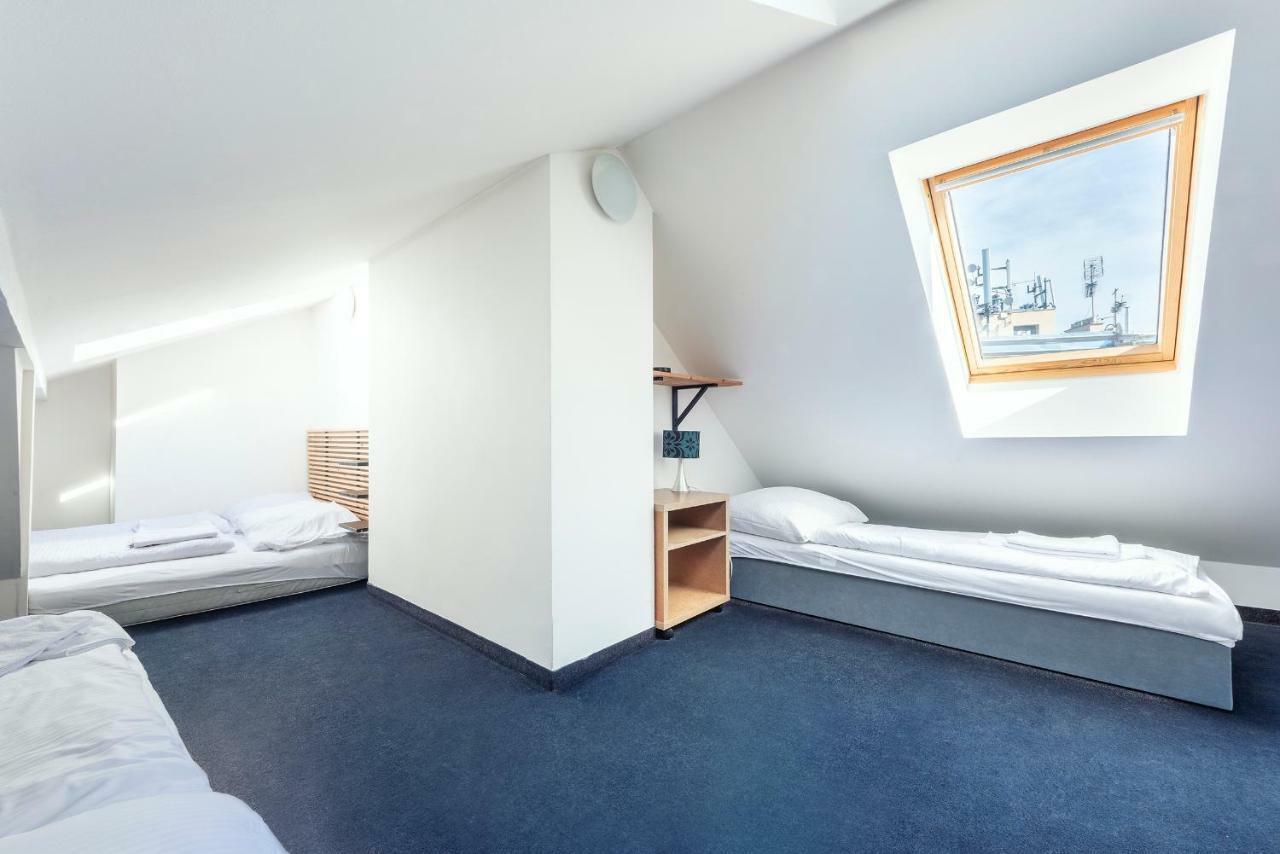 Family Apartments Praha 6 Εξωτερικό φωτογραφία
