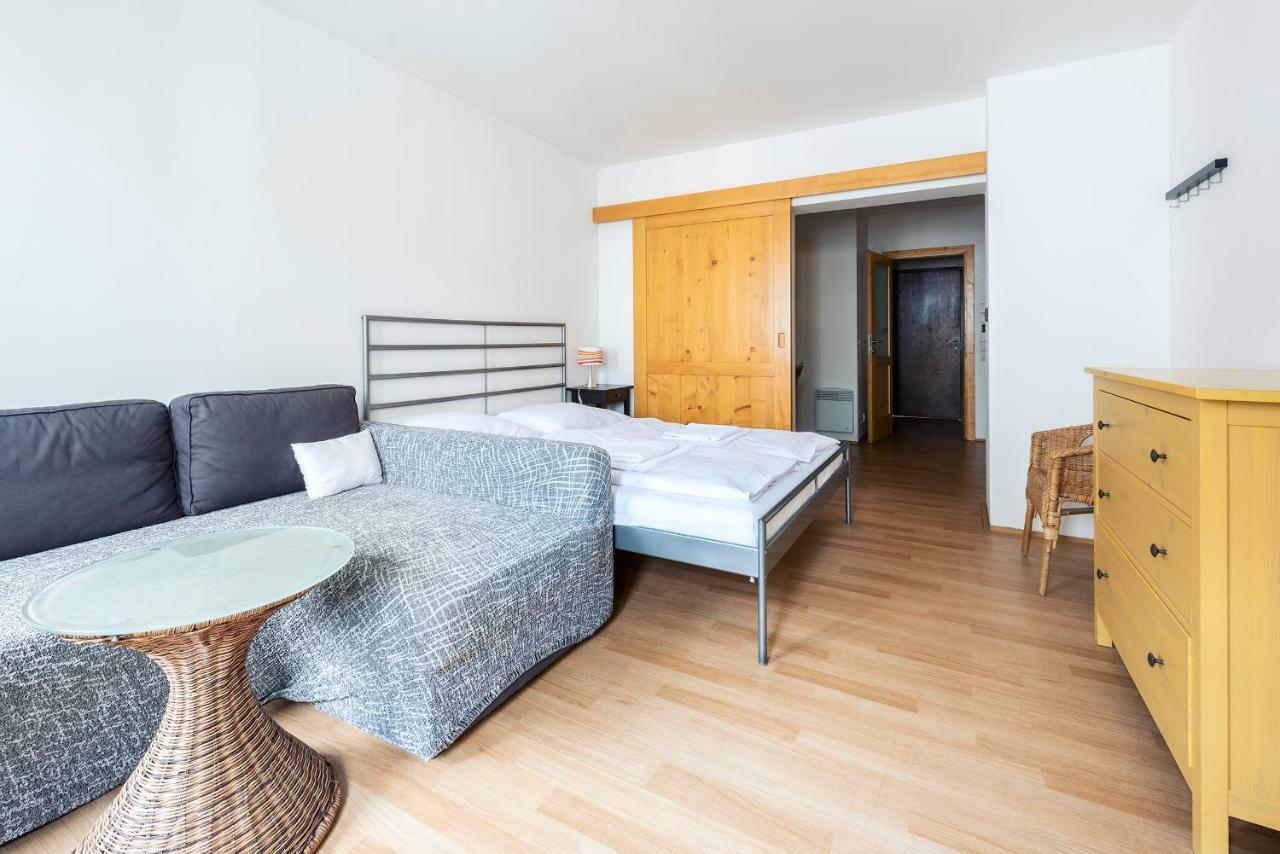 Family Apartments Praha 6 Εξωτερικό φωτογραφία