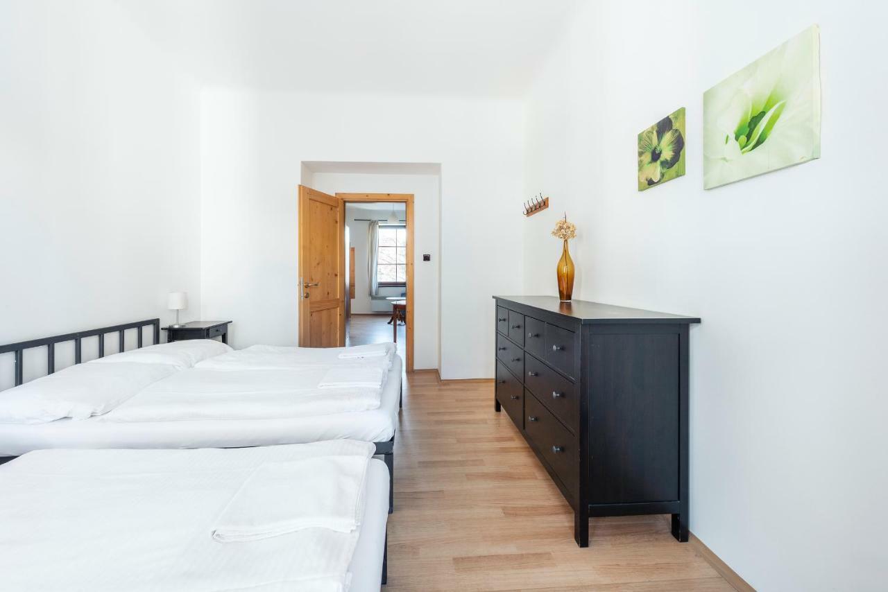 Family Apartments Praha 6 Εξωτερικό φωτογραφία