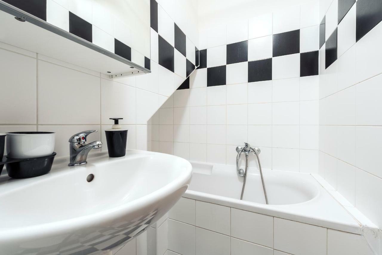 Family Apartments Praha 6 Εξωτερικό φωτογραφία